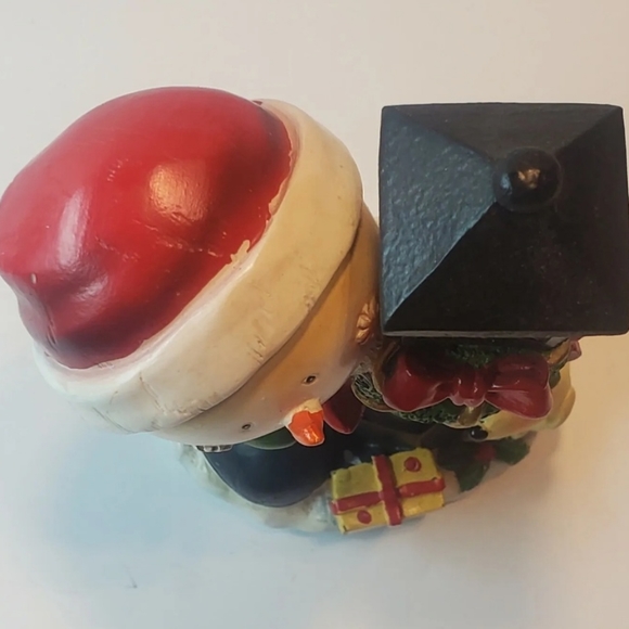 Vintage Tall Snowman & Dog Hugging Antique Lamppost Lighted Resin Figurine 8.5" - Picture 4 of 8